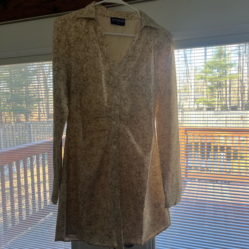 Kittenish Beige Floral Button-Up Dress